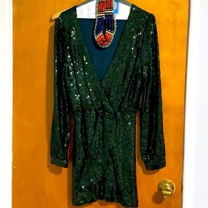 Deep Evergreen sequin faux wrap dress, definitely a date night dress ❤️ Fits S/M
